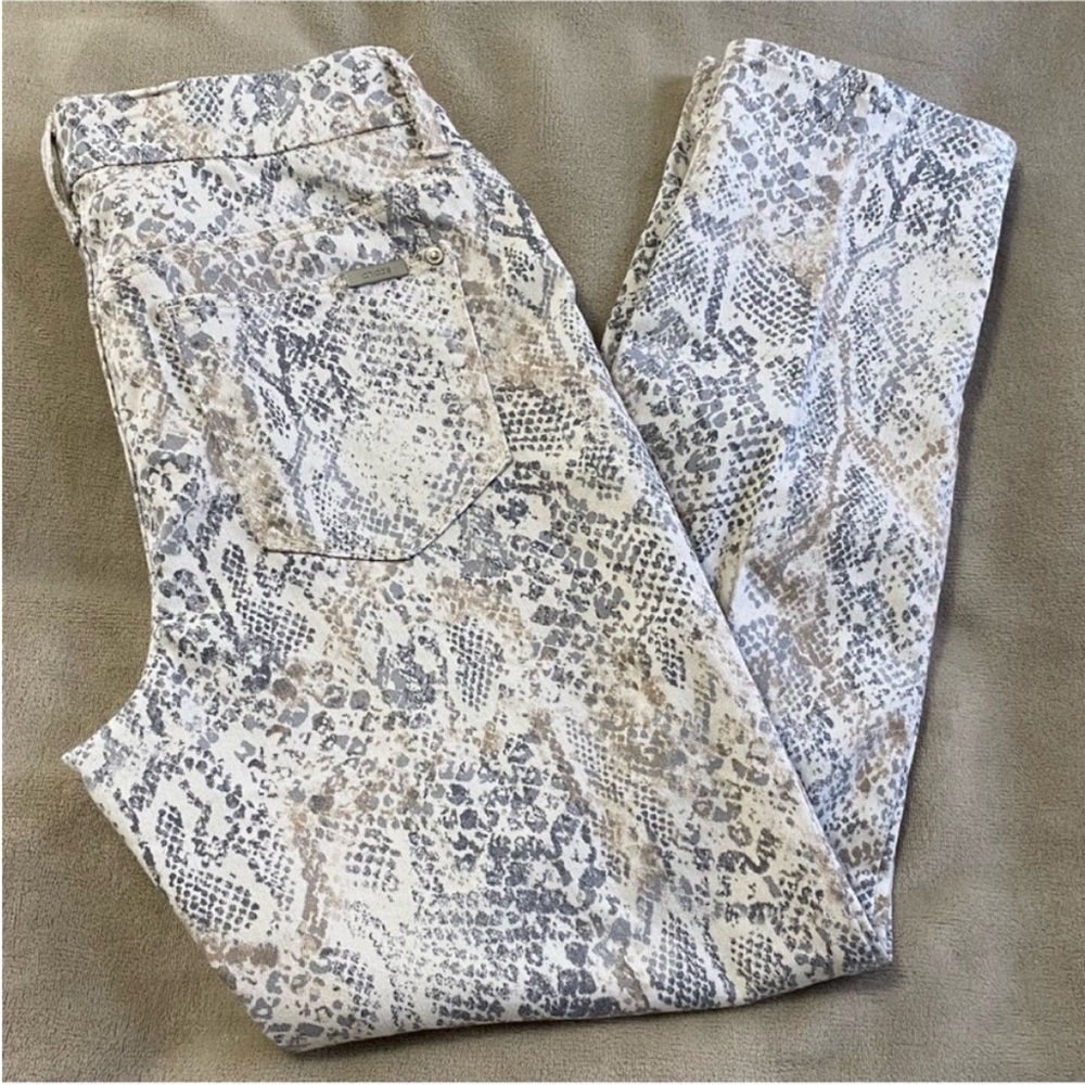 Chico’s So‎ Slimming Python Snake Print Girlfrien… - image 3